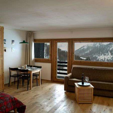 Appartement White Escape à Valtournenche Extérieur photo